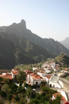 Gran Canaria Landschaft mit Dorf